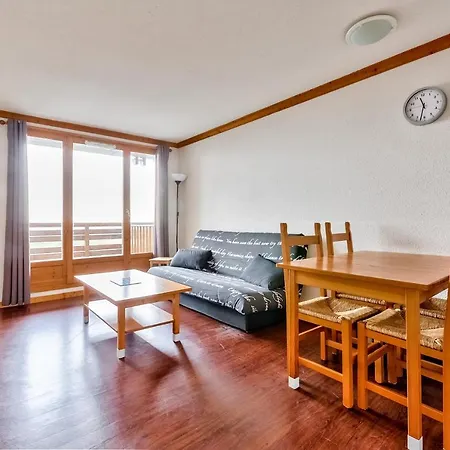 En Avec Service Apartman *